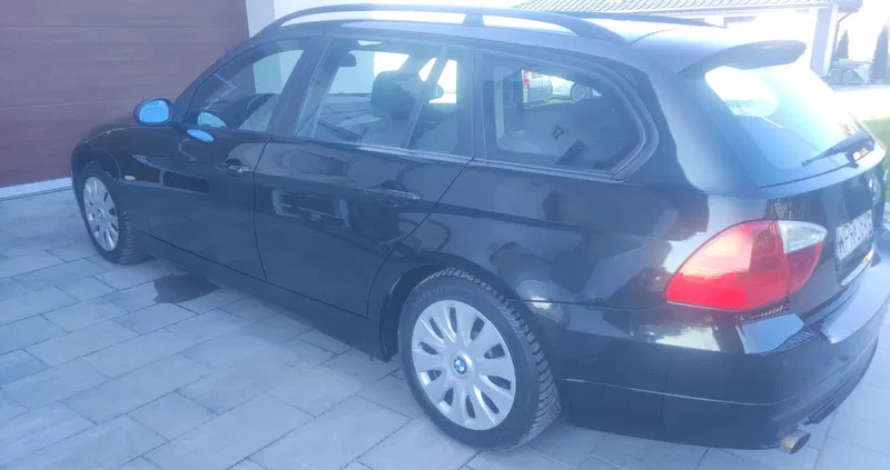 mazowieckie BMW Seria 3 cena 17990 przebieg: 260667, rok produkcji 2006 z Jarocin